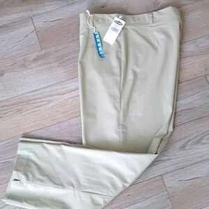 3 for 12$🔥🔥🔥Old Navy Ankle Pants 👖👖BOGOHO ⭐️